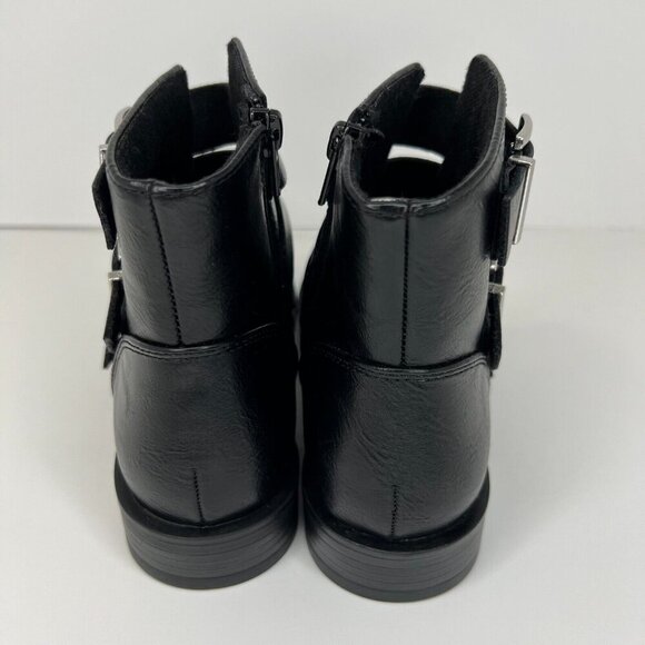 Time and Tru Black Womens Faux Leather Zipper Low Ankle Strap Size 7 Boot - Picture 5 of 9